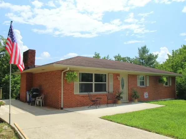 74 Clearview Dr, Irvine, KY 40336