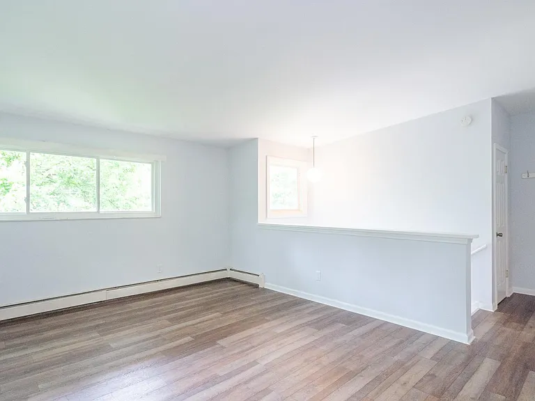 1452 Bemidji Dr — Photo 5