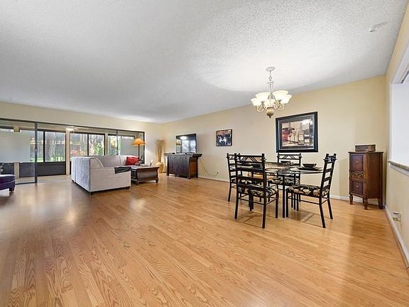 4th image of 6253 Aspen Glen Lane #104