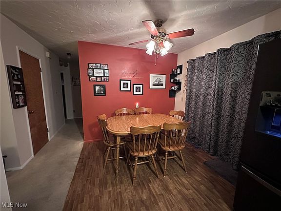5th image of 1281 Hollyview Dr