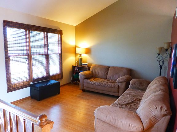 2nd image of 1416 Bradley Way