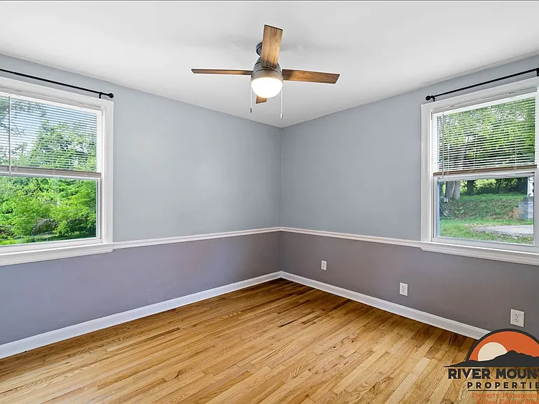 19 Victory Heights Dr NW — Photo 14