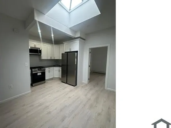 172 South Ave, Staten Island, NY 10303