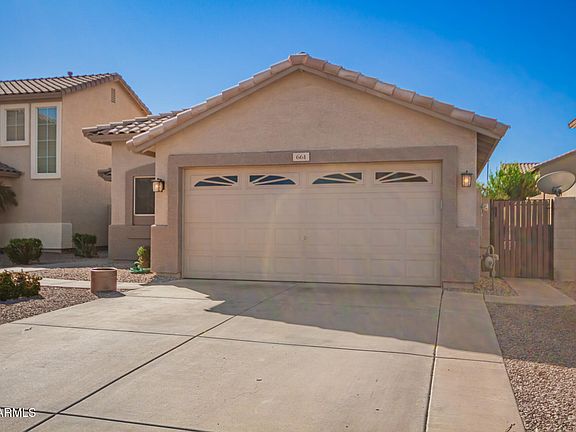5th image of 661 E REDONDO Drive