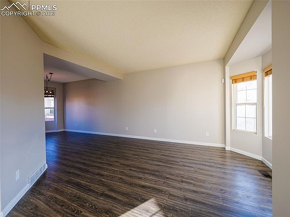4th image of 8349 Andrus Dr