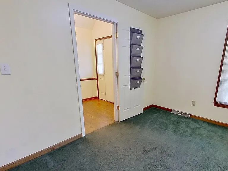 6115 Redcoach Ln — Photo 3
