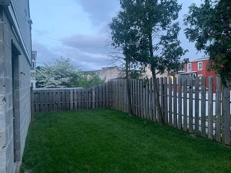 821 Spring Mill Ave — Photo 28