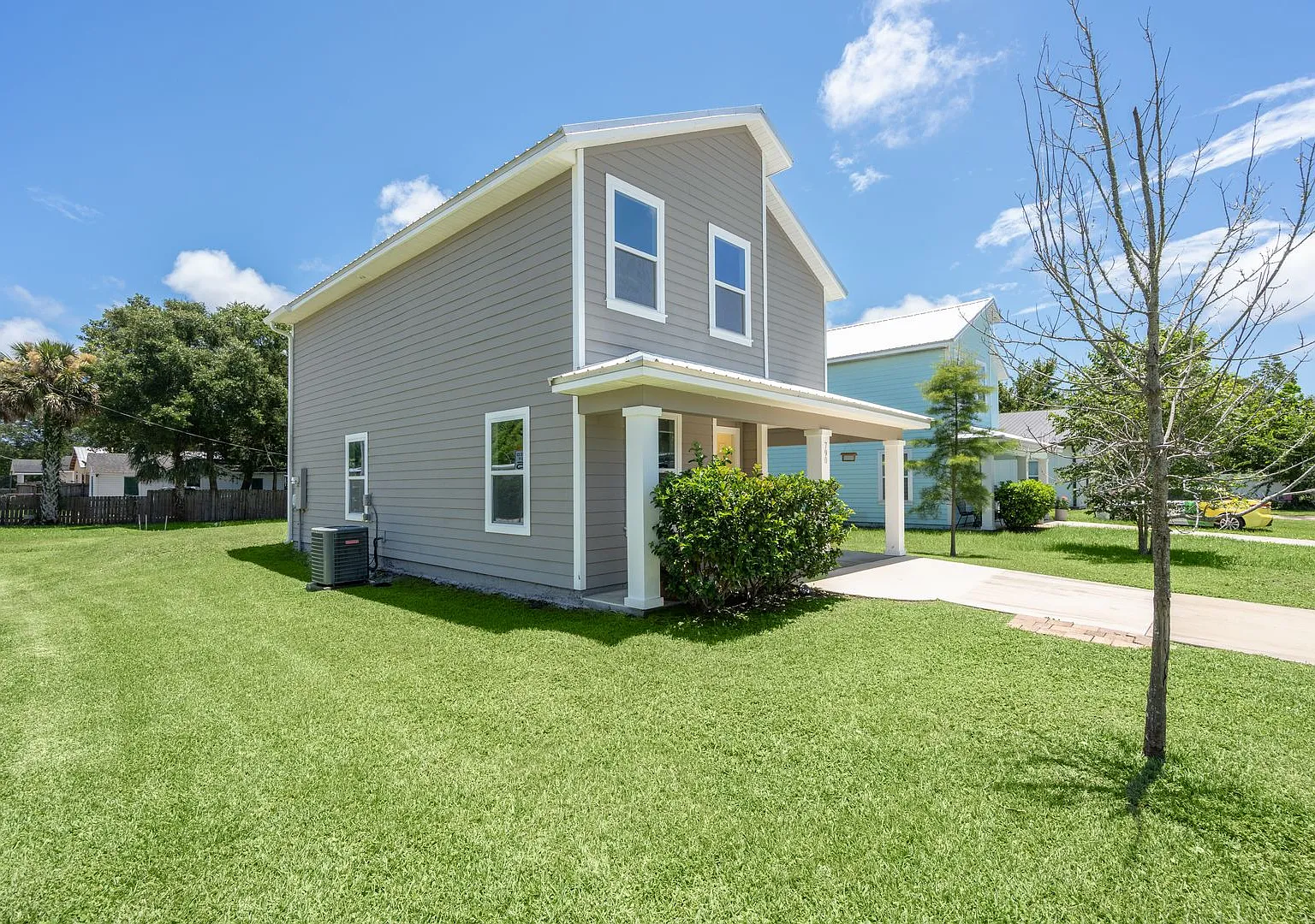 Modern 3BR Home Near Historic Downtown St. Augustine — Photo 2