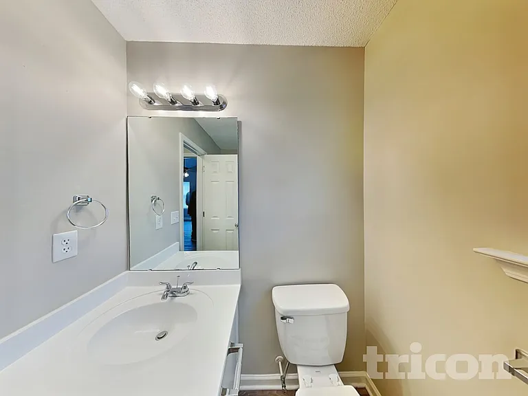 524 Chisolm Way — Photo 14