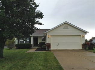 25 Pond Ln, Amelia, OH 45102