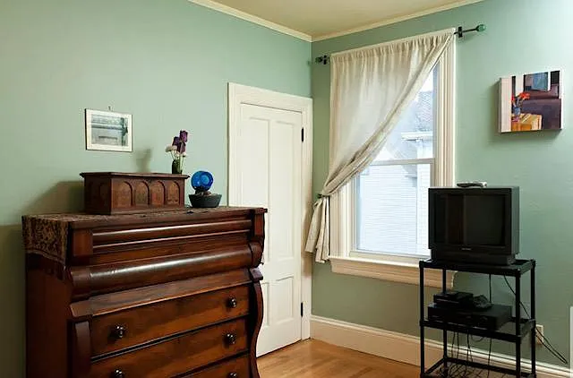 82 Camp St #2 — Photo 7