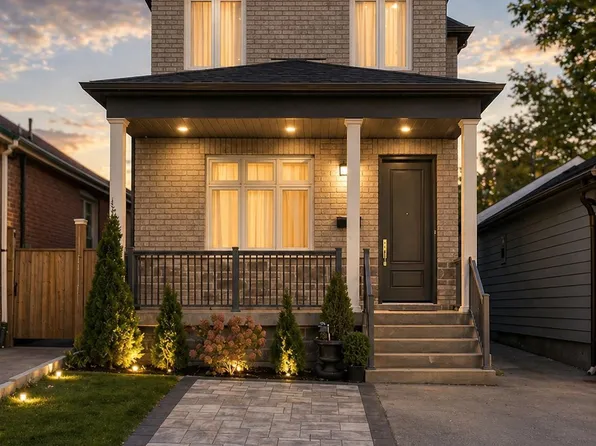 611 Northcliffe Blvd, Toronto, ON M6E 3L8