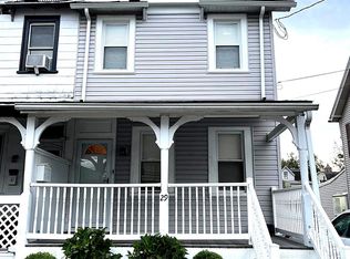 29 Prospect Ave, Bryn Mawr, PA 19010
