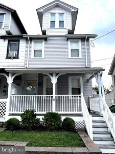 29 Prospect Ave, Bryn Mawr, PA, 19010