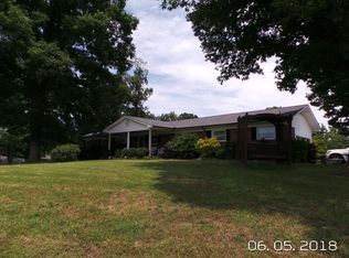 3989 Old Brittain Rd, Hickory, NC 28602