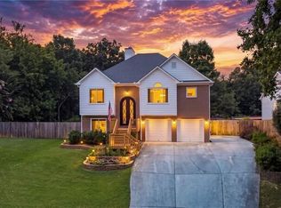 7525 Austin Harbor Dr, Cumming, GA 30041