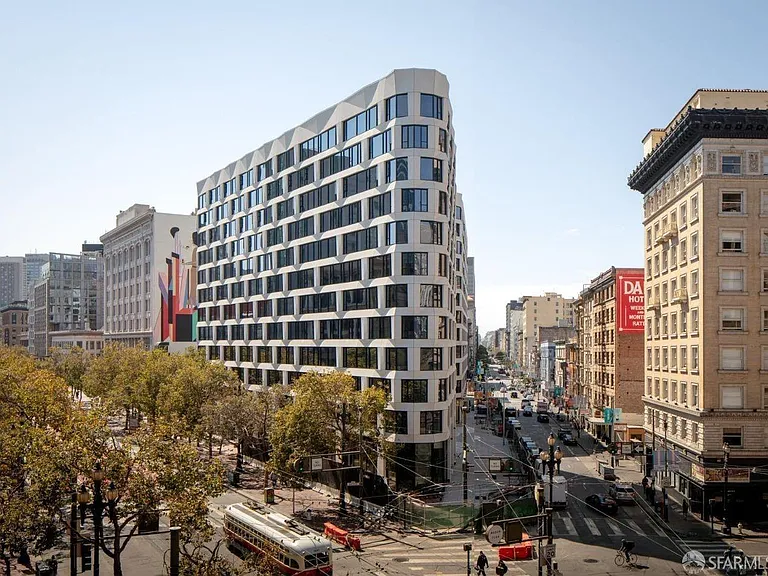 960 Market St #704 — Photo 5