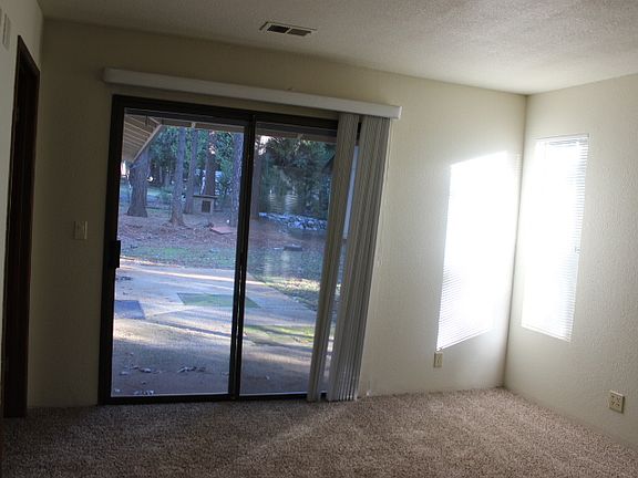 4th image of 5576 Cold Springs Dr