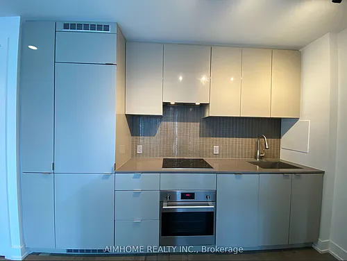 7 Grenville St #3503 Photo 1