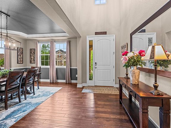 4th image of 233 Sunbeam Ct