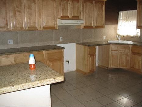 5th image of 1565 W 211th St
