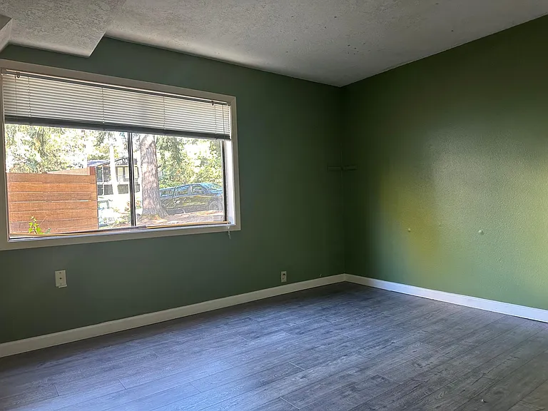16932 Greentree Ave — Photo 27