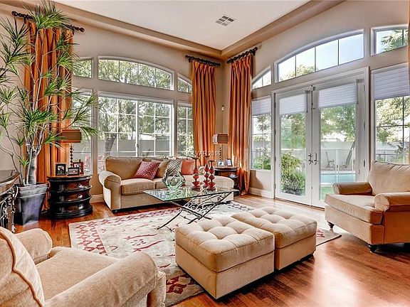 4th image of 3542 Coventry Gardens Dr