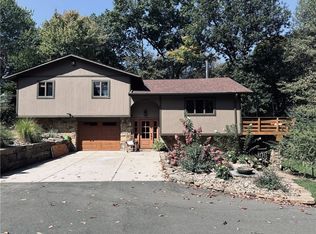 139 Hardins Run Rd, Georgetown, PA 15043