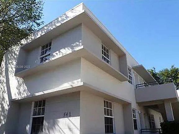2nd image of 541 NE 62nd St APT 4