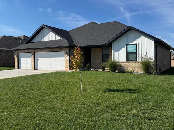 6029 S Canterbury Lane, Battlefield, MO 65619