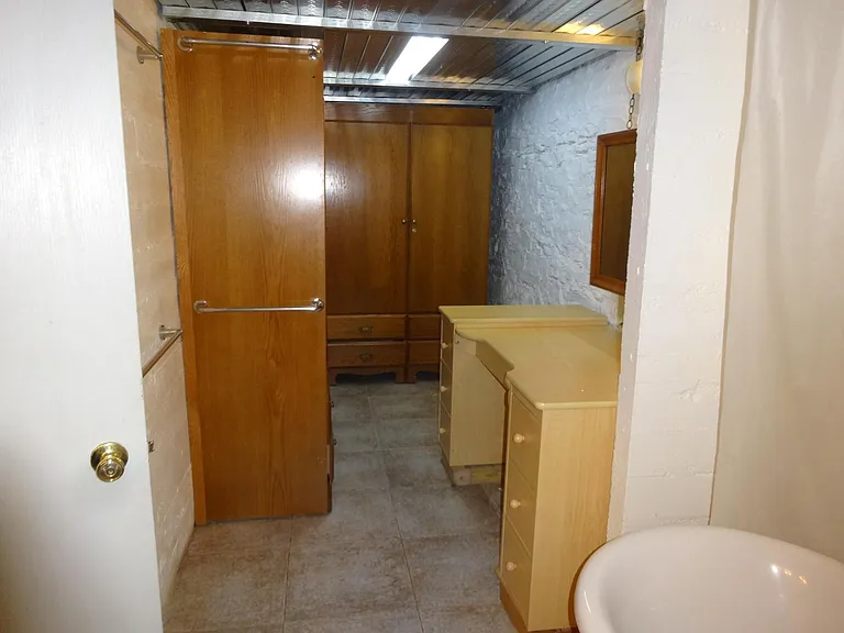 48.5 Sherman Pl — Photo 20