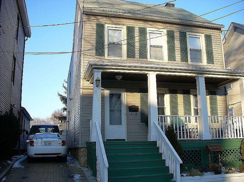 1st image of 379 Seminary Ave
