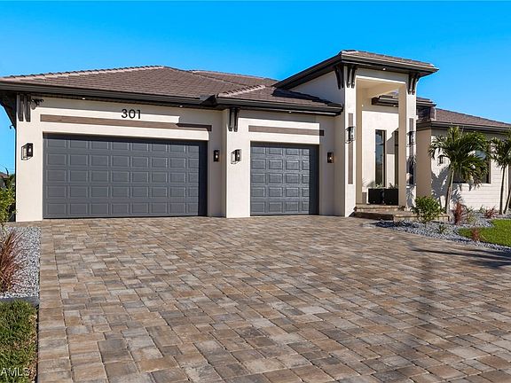 3rd image of 301 NW 39th Ave