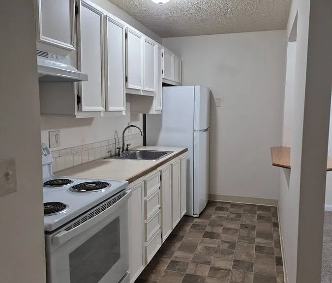 Hood Center — Photo 13