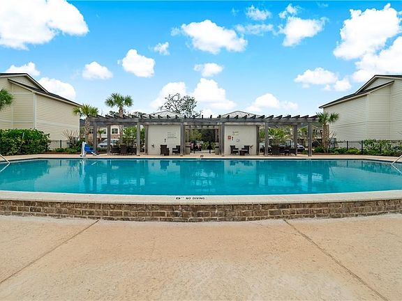 5th image of 1906 Mariners Cir