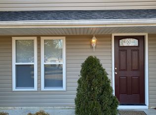 35 Vanderbilt Ct, Sicklerville, NJ 08081