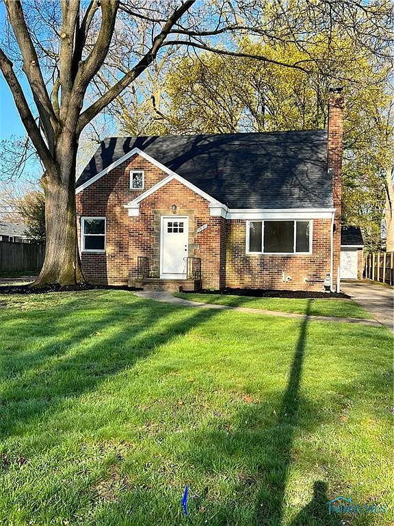 4241 Stannard Dr photo 1
