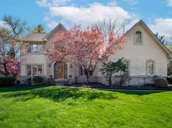 101 Walnut Woods Ct, Columbus, OH 43230