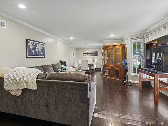 4th image of 4328 S Trenton Ave