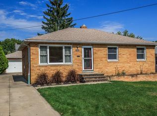 9234 Berkshire Rd, Parma Heights, OH 44130