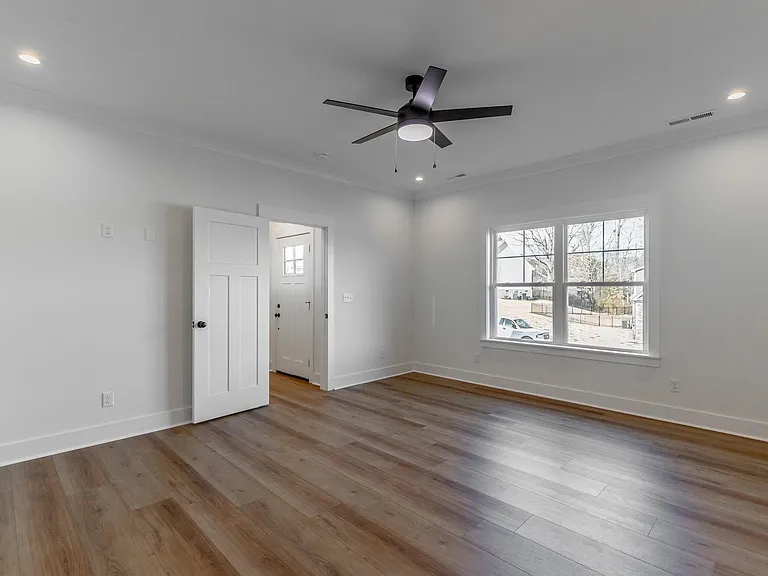 859 Live Oak Rd — Photo 36