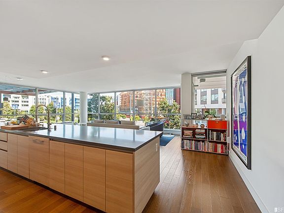5th image of 708 Long Bridge St APT 206
