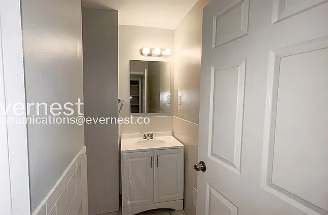 3227 Hobart Dr NW — Photo 16