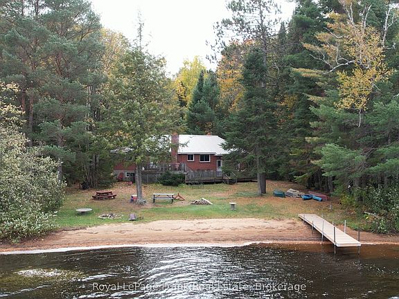 2nd image of 1031 Constance Rd
