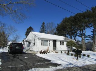 100 Jules St, Fall River, MA 02720