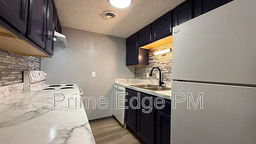 2343 B St #3 Photo 1