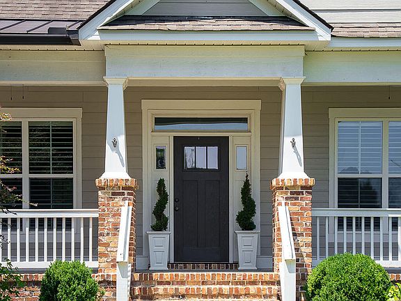 4th image of 721 Riding Ridge Ct