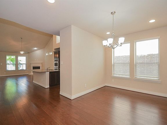 4th image of 24135 Tapa Springs Ln