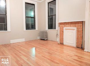 6106 55th St, Maspeth, NY 11378