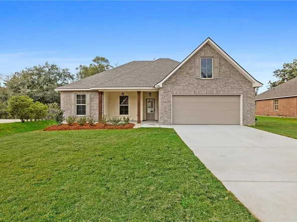 11380 Autumn Brook Dr, Ponchatoula, LA 70454